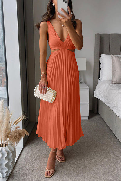 Judy - Elegant pleated evening midi dress for women