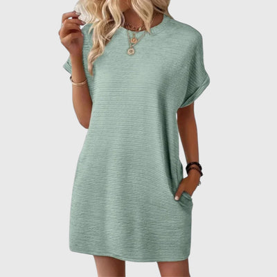 Pauline – Casual Minimalist Round Neck Summer Dress